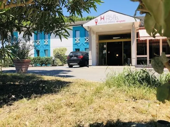 Halt Hotel - Dış Mekan