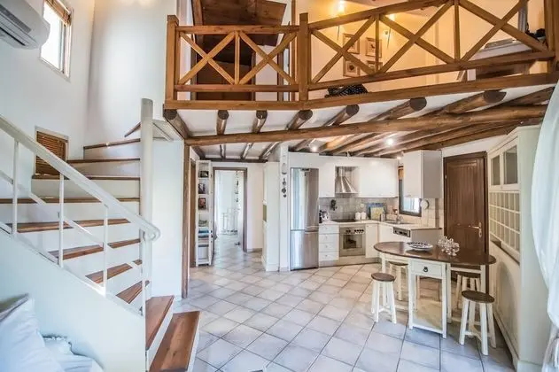 halu! Luxurious Sani Villa w Pool