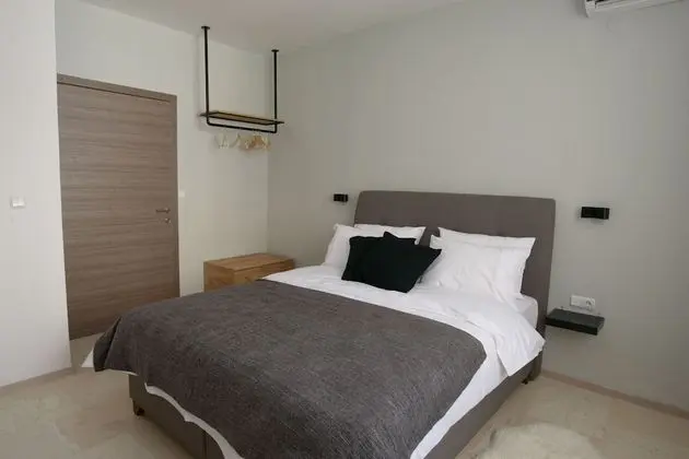 halu! Modern City Center Apartment - Oda