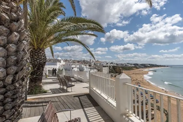 Hamals Beach Flat 50m From the Beach