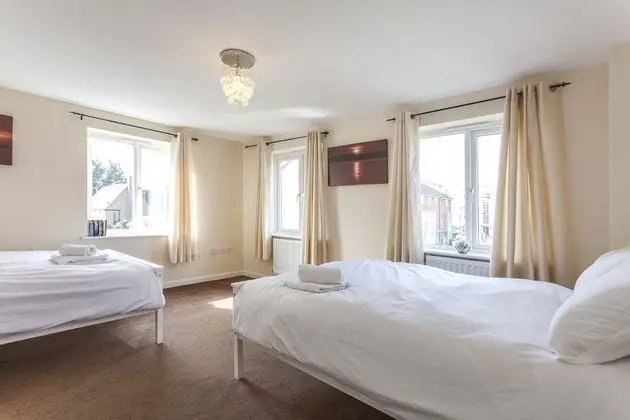 Hamber 4 bedroom house