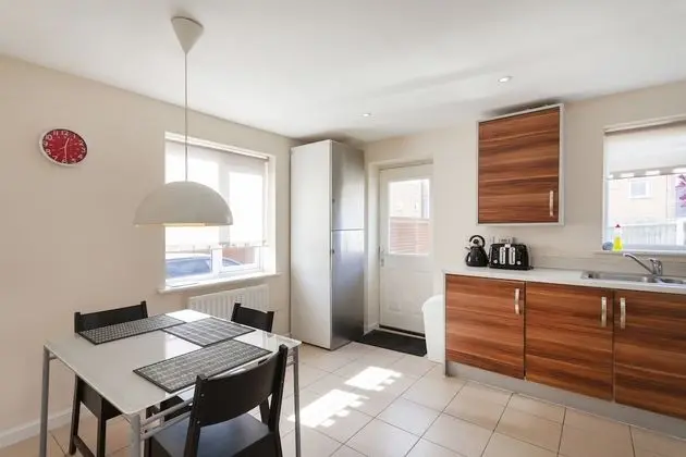 Hamber 4 bedroom house - Mutfak