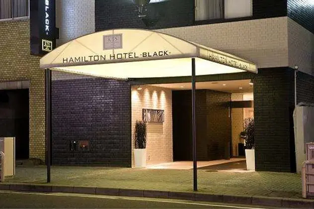 Hamilton Black