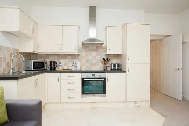 Hamilton Grace Apartments - Wessex Court - Mutfak