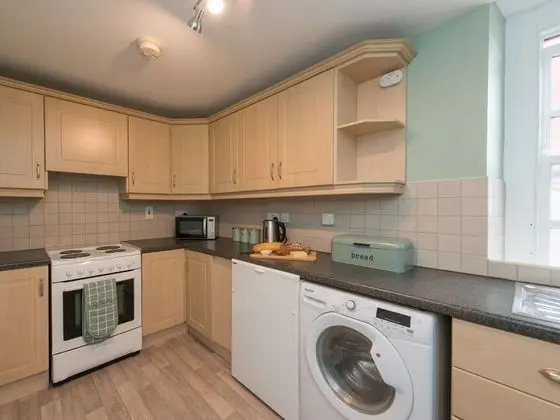 Hamilton House Holiday Apartments - Genel