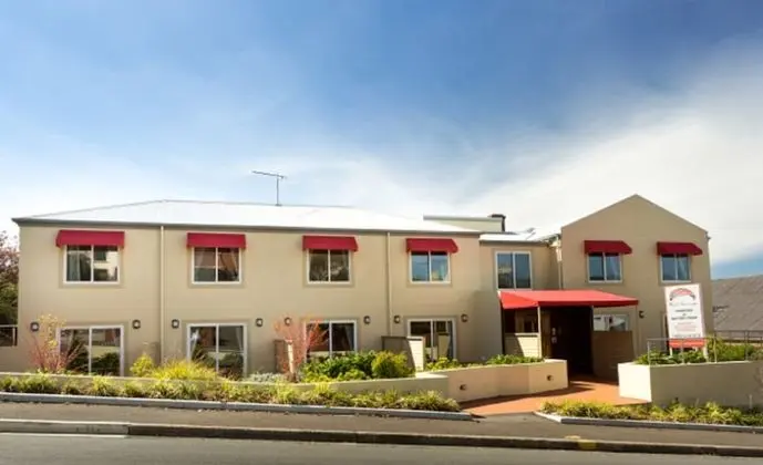 Hampden at Battery Point Apartments