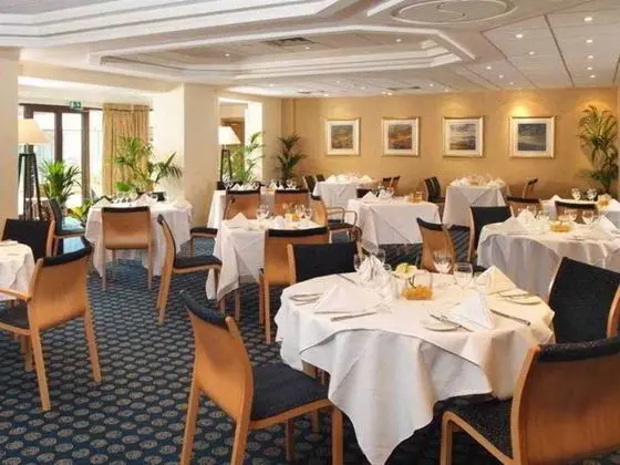 The Hampshire Court - Yeme / İçme