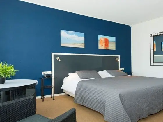 Hampshire Inn   Renesse