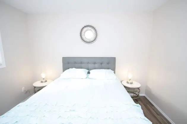 Hampton 3bd 2br near Airport - Oda