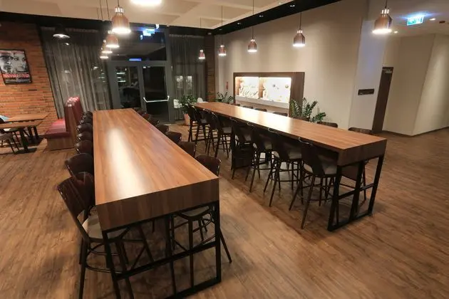 Hampton by Hilton Gdansk Old Town - Bar