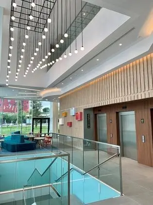 Hampton by Hilton Barcelona Fira Gran Via - Lobi
