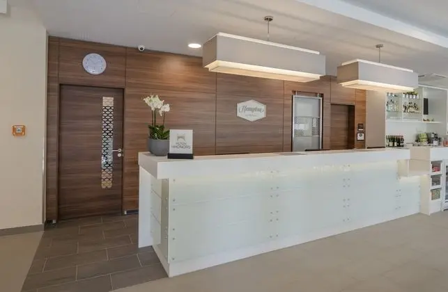 Hampton by Hilton Frankfurt City Centre - Lobi