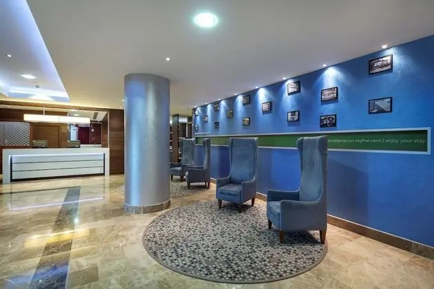Hampton by Hilton İstanbul Kayaşehir - Dış Mekan