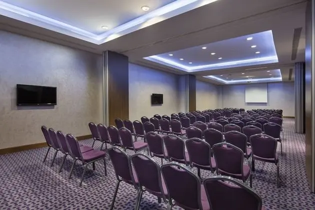 Hampton by Hilton İstanbul Kayaşehir - İş / Konferans