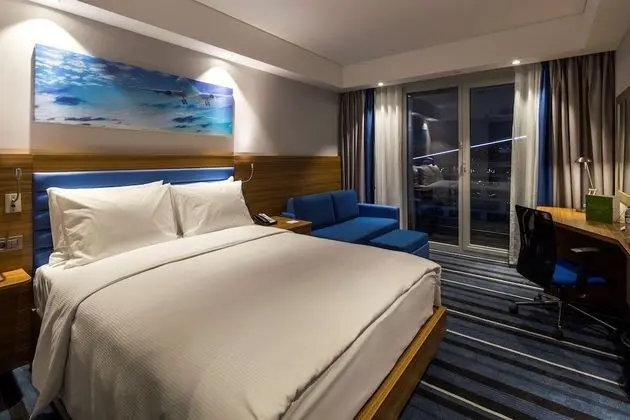 Hampton by Hilton İstanbul Kurtköy - Oda