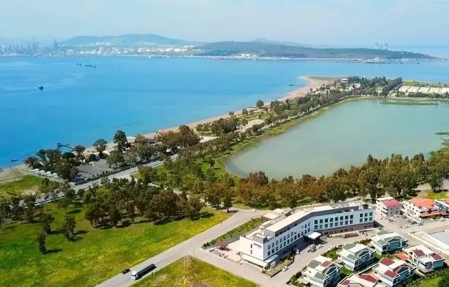 Hampton by Hilton İzmir Aliağa - Dış Mekan