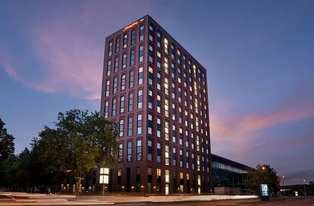 Hampton by Hilton Kiel City Centre - Dış Mekan