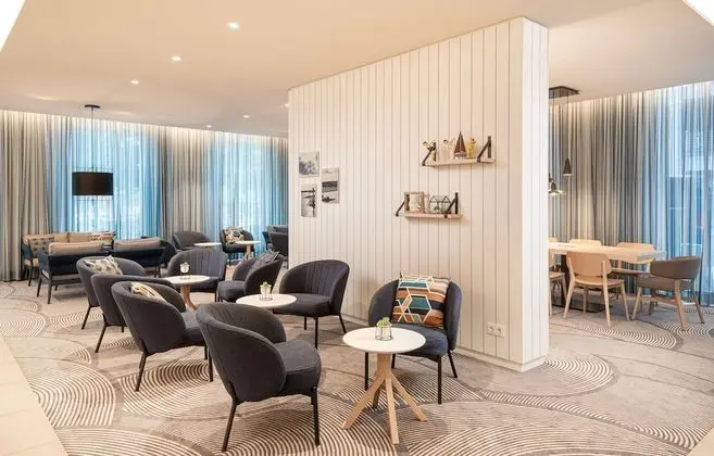 Hampton by Hilton Kiel City Centre - Lobi