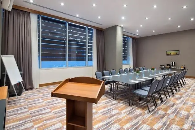 Hampton By Hilton Kocaeli Symbol - Genel