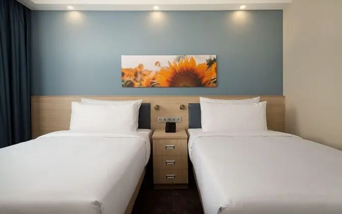 Hampton by Hilton Krasnodar - Oda