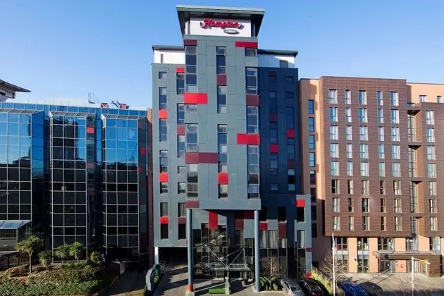 Hampton by Hilton London Croydon - Dış Mekan