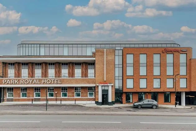 Hampton by Hilton London Park Royal - Dış Mekan