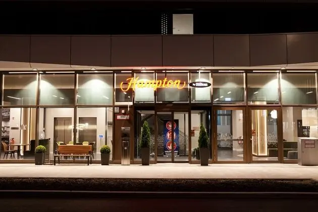 Hampton by Hilton Munich City Center East - Dış Mekan