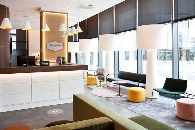 Hampton by Hilton Munich City Center East - Lobi