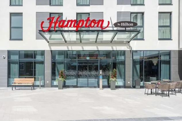 Hampton by Hilton Munich City West - Dış Mekan