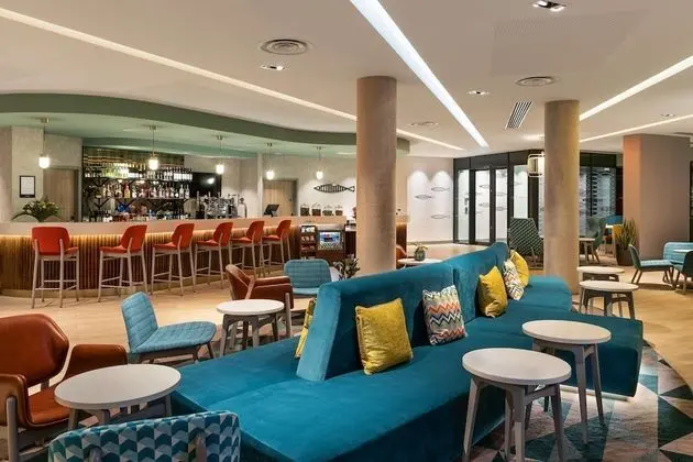 Hampton by Hilton Torquay - Yerinde Yemek