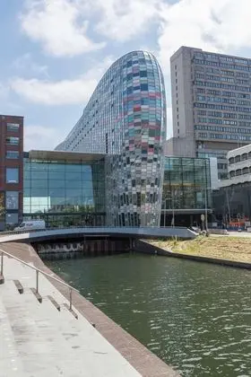 Hampton by Hilton Utrecht Central Station - Genel
