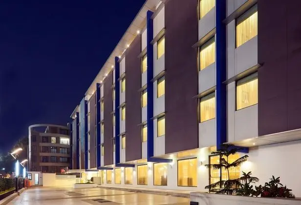 Hampton by Hilton Vadodara-Alkapuri - Dış Mekan