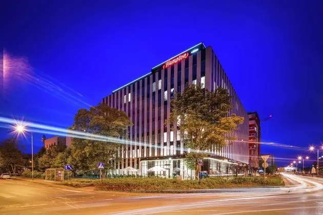 Hampton by Hilton Warsaw Mokotow - Dış Mekan
