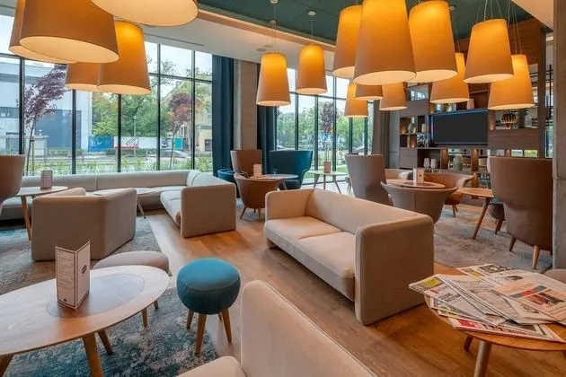 Hampton by Hilton Warsaw Mokotow - Lobi