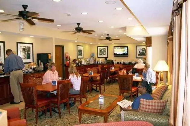 Hampton Inn Akron-Fairlawn