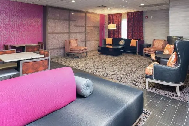 Hampton Inn Akron South 