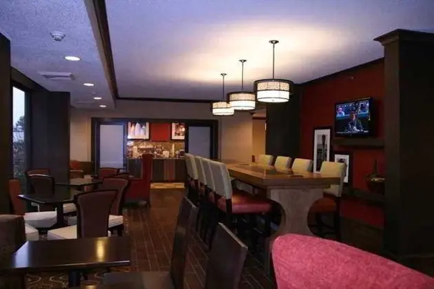 Hampton Inn Albany-Wolf Road (Airport)
