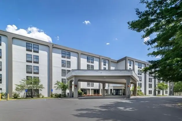 Hampton Inn Albany-Wolf Road (Airport) - Dış Mekan