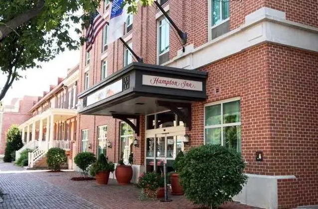 Hampton Inn Alexandria-Old Town/King St. Metro