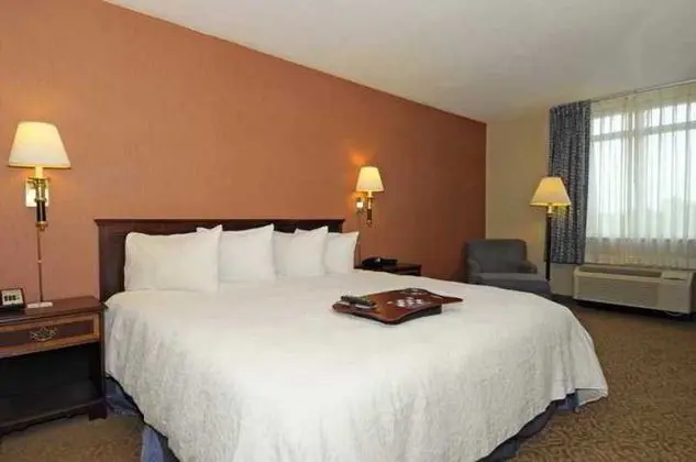 Hampton Inn Alexandria-Old Town/King St. Metro