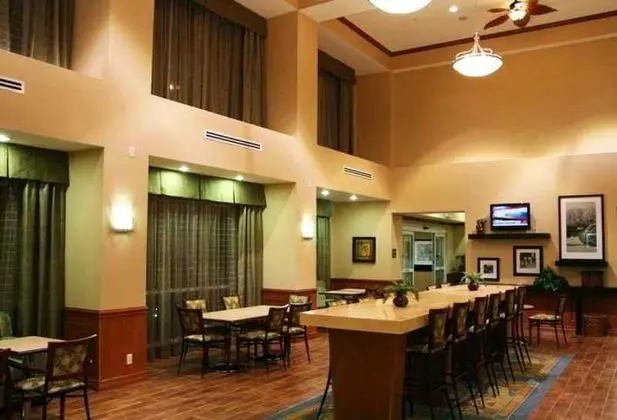 Hampton Inn Alice - Genel
