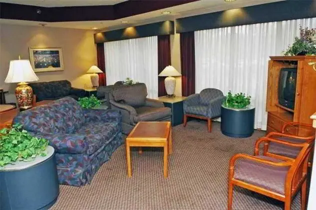 Hampton Inn Appleton-Fox River Mall Area