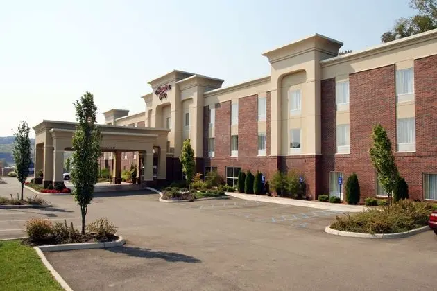 Hampton Inn Athens, OH - Dış Mekan