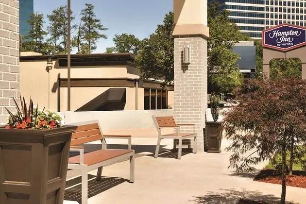 Hampton Inn Atlanta Buckhead - Dış Mekan