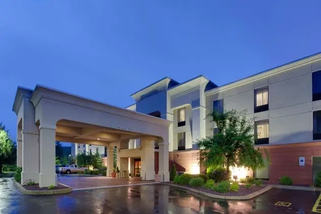 Hampton Inn Auburn, MA - Öne Çıkan Resim