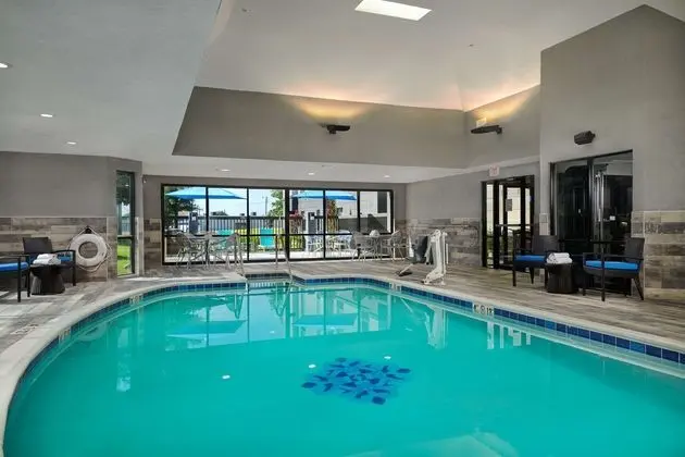 Hampton Inn Bartlesville - Havuz