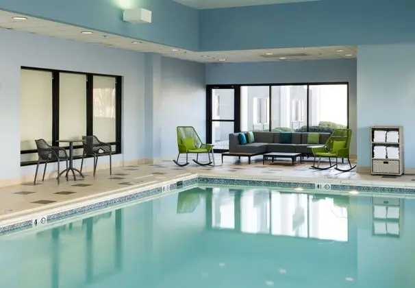 Hampton Inn Bentonville/Rogers - Havuz