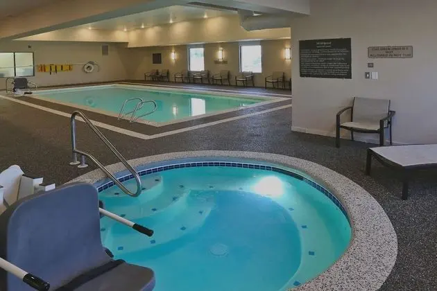 Hampton Inn Billings - Havuz