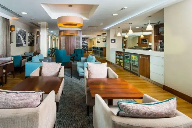 Hampton Inn Birmingham City North - Lobi