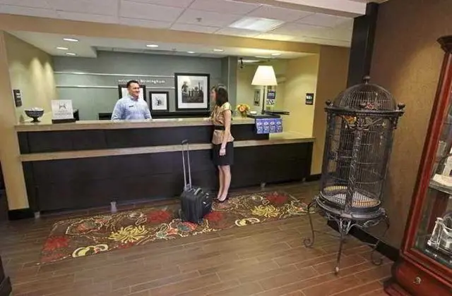 Hampton Inn Birmingham-Colonnade 